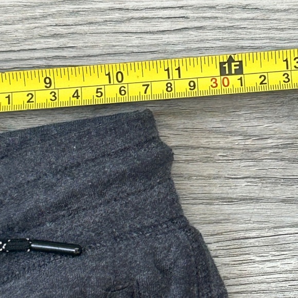 GapFit Kids Gray Joggers Sz 8 - Picture 9 of 9